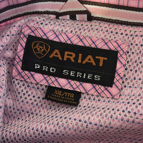 Arita Pro series XXL Pink plaid print straight from the cleaners great condition - Picture 6 of 6
